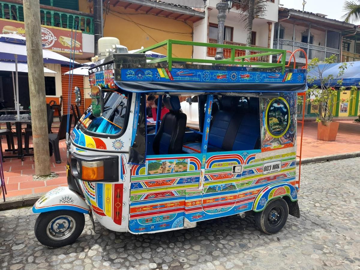 El Paraiso Paisa 5 Minutos Del Malecon Parqueadero Privado A Гуатапе Экстерьер фото